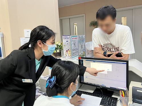 滨医附院推出“床旁入院、零等待”便民服务，深化主题教育见实效