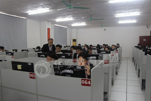 华泰教育 以一站式服务与爱心护航，照亮自考学子求学之路